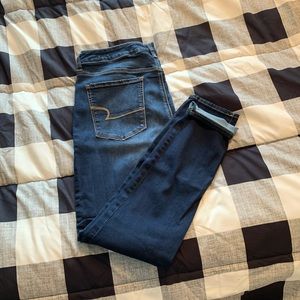 American Eagle Hi-Rise Jegging. 16long.